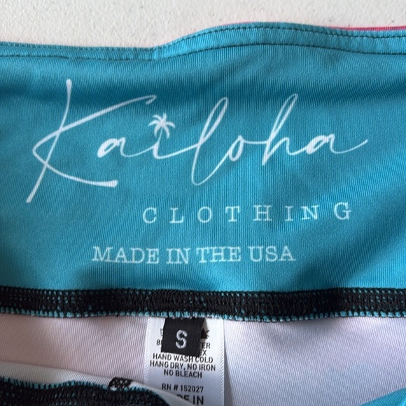 Kailoha Clothing Shorts - Picture 5 of 5